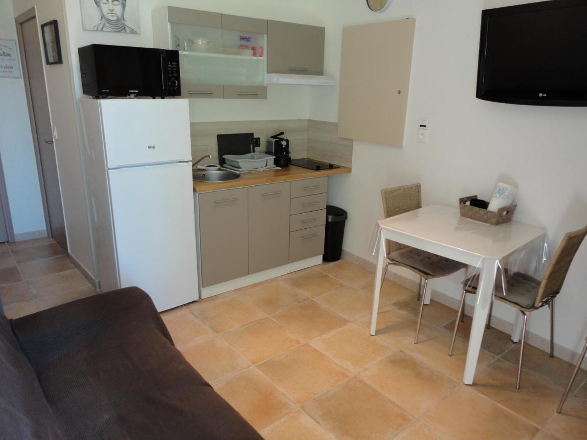 Joli Appartement Dans Village Calme En Provence Les Mées Eksteriør billede